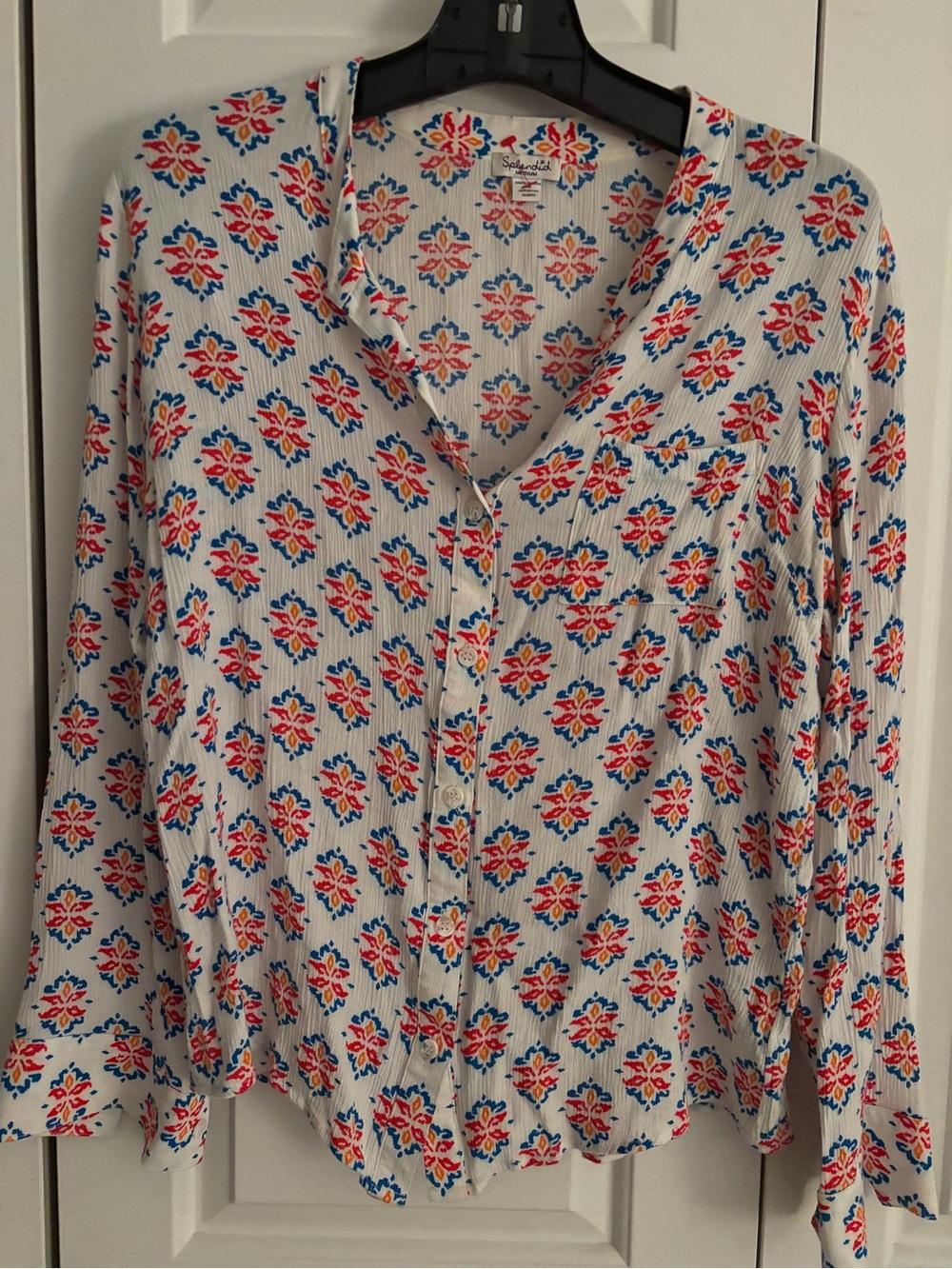 Splendid Cream Button-Front Floral Print Blouse